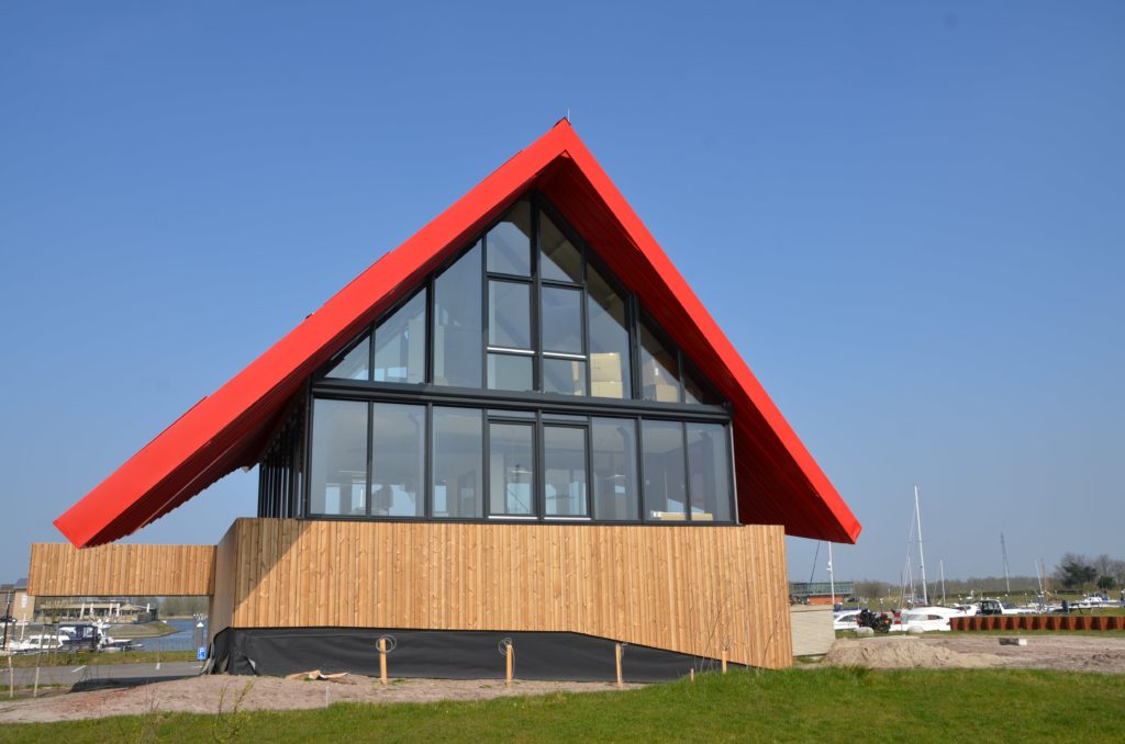 drijvers-oisterwijk-havenkantoor-ramen-felsdak-aluminium-dak-4-min