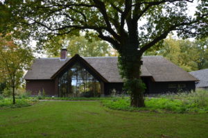 drijvers-oisterwijk-bosvilla-riet-hout-bungalow (18)