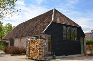 drijvers-oisterwijk-landelijk-boederij-baksteen-dakpannen-wolfseind-hout-glas-2