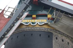 drijvers-oisterwijk-molen-wieken-hout-bakstenen-winkel-exterieur-verbouwing (1)