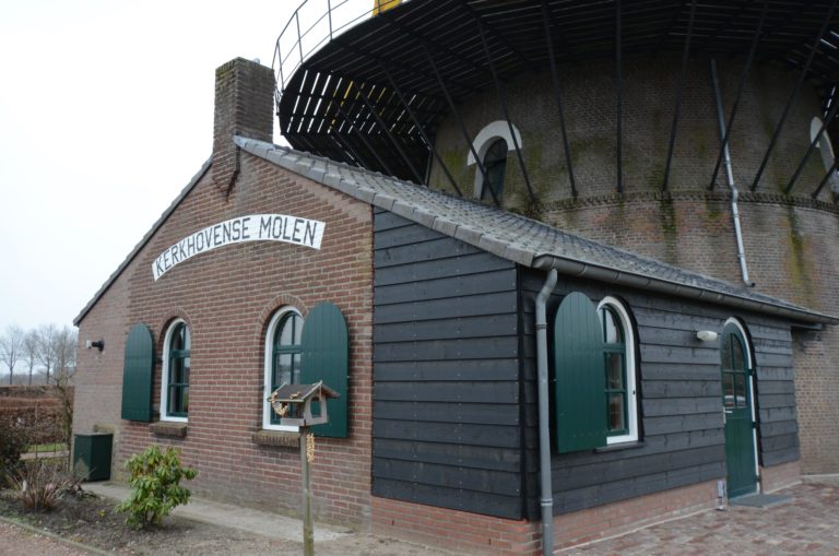 drijvers-oisterwijk-molen-wieken-hout-bakstenen-winkel-exterieur-verbouwing (10)