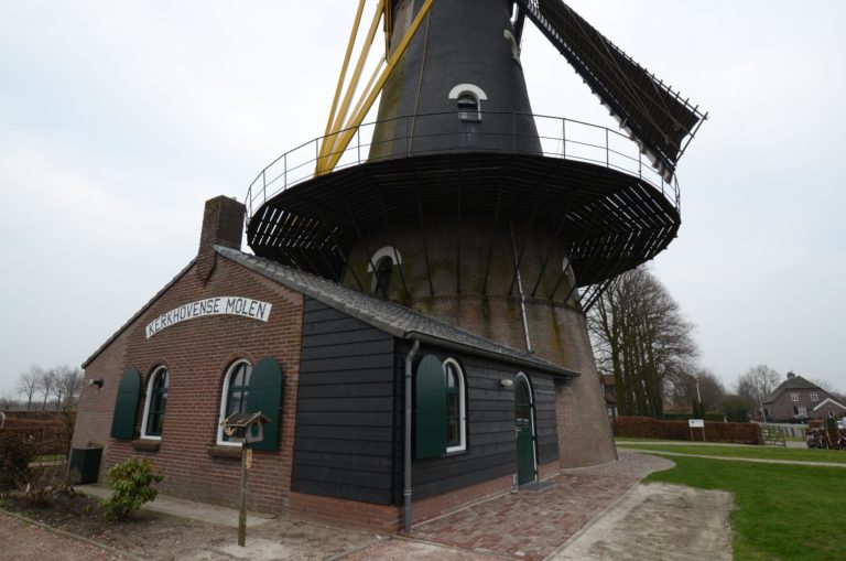 drijvers-oisterwijk-molen-wieken-hout-bakstenen-winkel-exterieur-verbouwing (11)