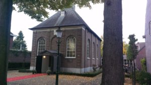 drijvers-oisterwijk-kerk-kerkstraat-verbouwing-exterieur-glas-in-lood-bakstenen-pannendak-utiliteit(6)