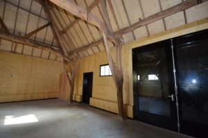 drijvers-oisterwijk-restauratie-exterieur-boerderij-pannendak-houten-gevel-ramen-deuren-spanten-bakstenen-landelijk (8)