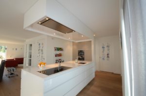 drijvers-oisterwijk-nieuwbouw-woonhuis-keuken-interieur-modern-hout-licht (12)