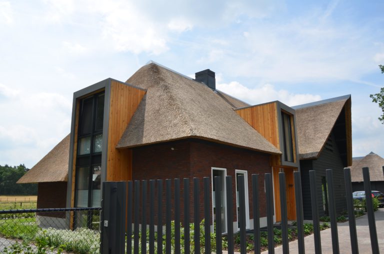 drijvers-oisterwijk-villa-Giersbergen-riet-modern-landelijk (35)