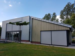 drijvers-oisterwijk-nieuwbouw-exterieur-zink-gevel-dak-strak-modern-bakstenen-deur-raam-pui (2)