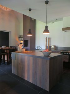 drijvers-oisterwijk-interieur-modern-keuken-verlichting-openhaard-landelijk-traditioneel-houten-spant-boerderij-villa-nieuwbouw- (40)