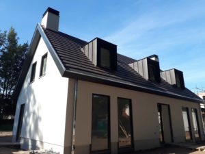 drijvers-oisterwijk-nieuwsbericht-vooroplevering-villa-modern-pannendak-witstucwerk-zink (1)