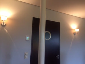 drijvers-oisterwijk-interieur-modern-deur-verlichting-mudroom-grijs (2)