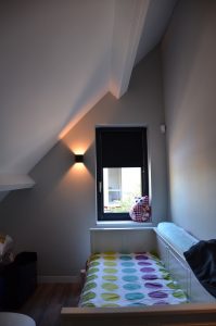 drijvers-oisterwijk-interieur-woonhuis-kinder-slaapkamer-villa-modern-hout-particulier-zwart-staal-strak (11)