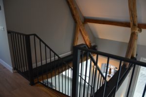 Drijvers-Oisterwijk-interieur-restauratie-modern-landelijk-houten-spant-strak-licht-maatwerk (23)