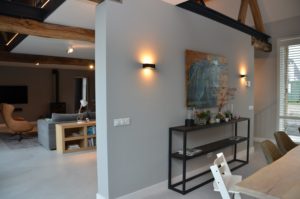 Drijvers-Oisterwijk-interieur-restauratie-modern-landelijk-houten-spant-strak-licht-maatwerk (3)