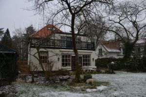 drijvers-oisterwijk-particulier-woonhuis-exterieur-verbouwing-landelijk-hout-dakpannen-pui (7)