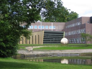 drijvers-oisterwijk-gemeentehuis-oisterwijk-interieur-utiliteit-groen-paars-modern (20)