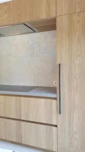 drijvers-oisterwijk-verbouwing-interieur-details-hout-front-strak-modern-particulier-badkamer-keuken-armaturen (4)