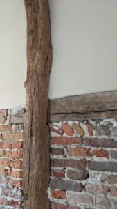 drijvers-oisterwijk-restauratie-boerderij-verbouwing-exterieur-interieur-houten-spant-steen-landelijk (5)