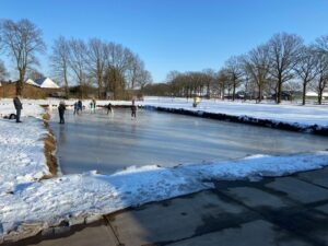 drijvers-oisterwijk-nieuwsbericht-ijs-schaatsbaan-ijspret-bouwput (1)