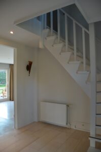 drijvers-oisterwijk-interieur-particulier-verbouwing-modern-armaturen-keuken-badkamer-woonkamer-eetkamer-tegel-hout-look (2)