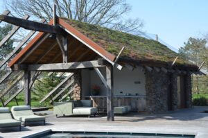 drijvers-oisterwijk-exterieur-nieuwbouw-villa-boerderij-particulier-riet-kap-hout-metselwerk-theehuis-bed-en-breakfast-stal-hout-spant (8)