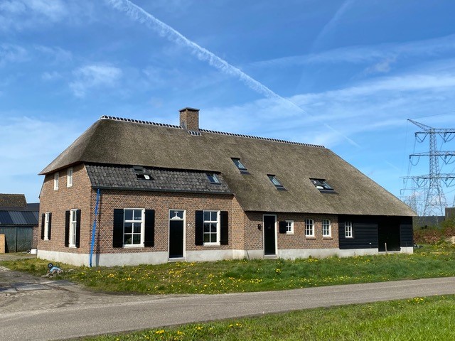 Drijvers-Oisterwijk-Moergestel-Nieuwbouw-Boerderij-Riet-2
