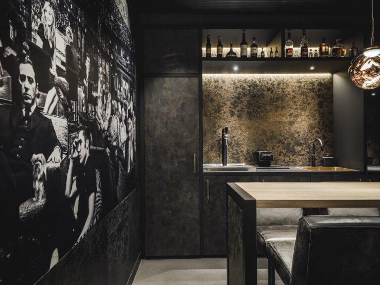 Drijvers_Oisterwijk_interieur_bar_bioscoop_leer_11
