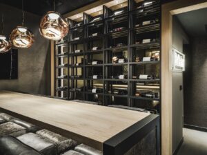 Drijvers_Oisterwijk_interieur_bar_bioscoop_leer_12