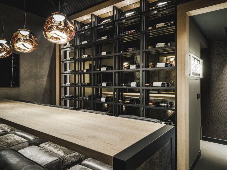 Drijvers_Oisterwijk_interieur_bar_bioscoop_leer_12