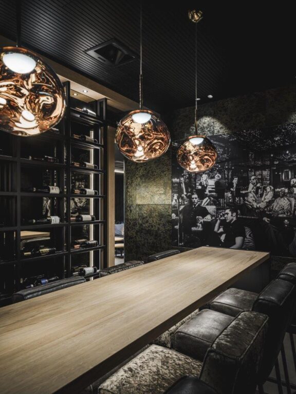 Drijvers_Oisterwijk_interieur_bar_bioscoop_leer_14