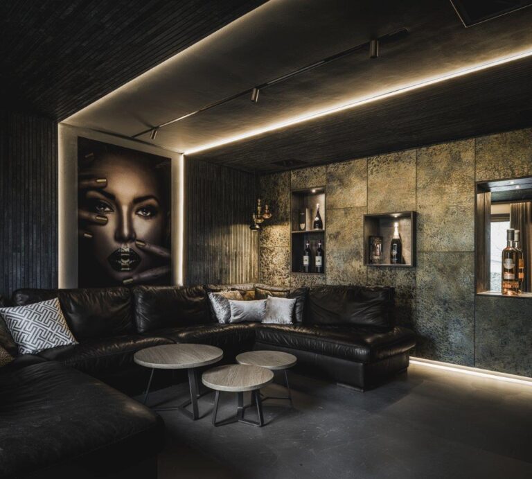 Drijvers_Oisterwijk_interieur_bar_bioscoop_leer_4
