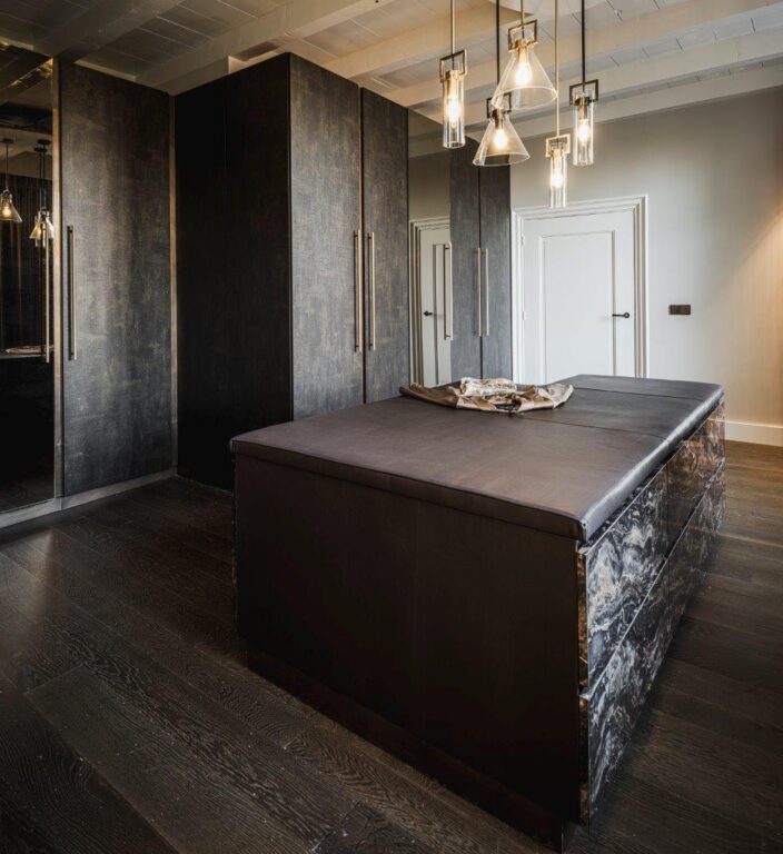 drijvers-oisterwijk-verbouwing-interieur-moergestel-villa-inloopkast_3